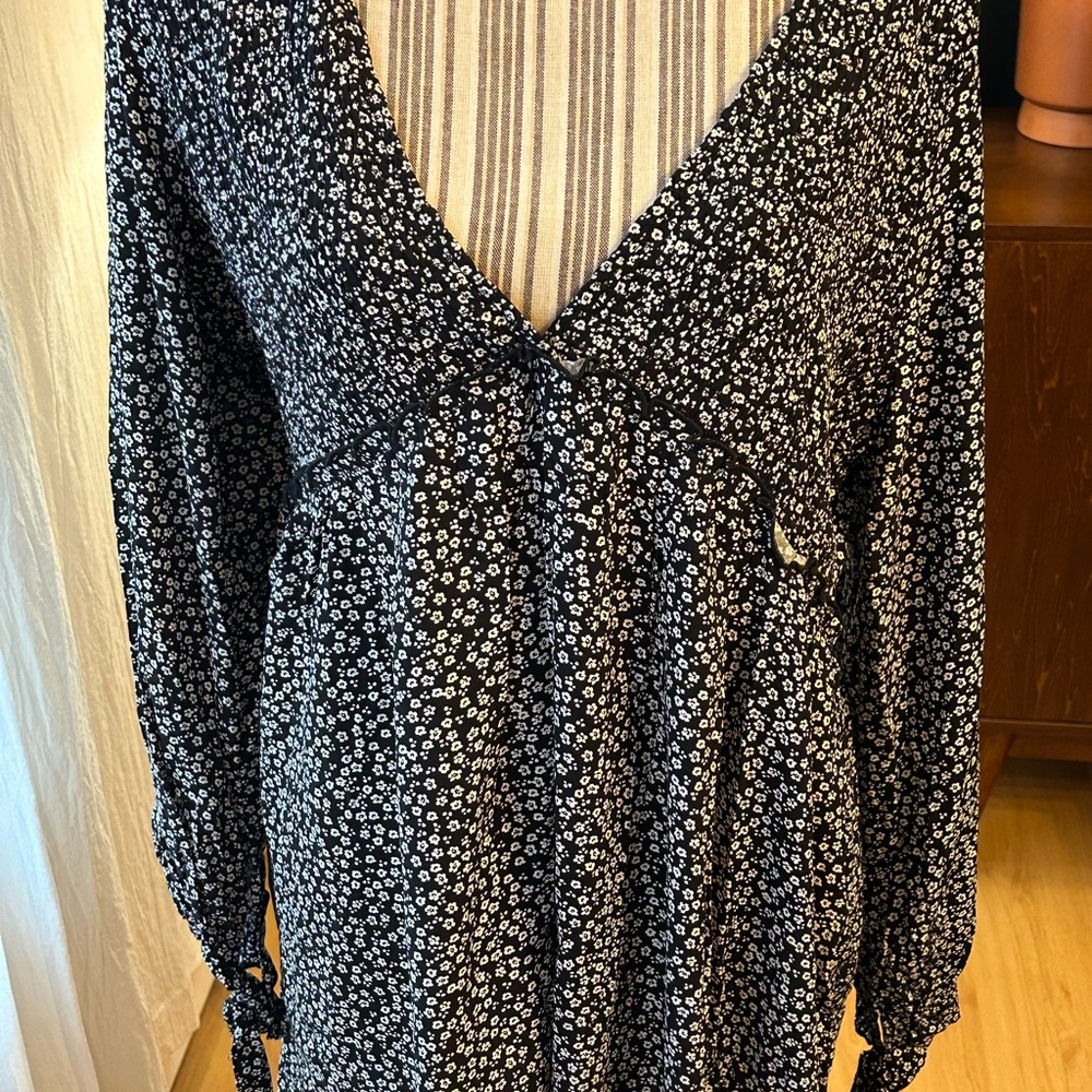 WILD FABLE  Black and White Floral Mini Dress/Tunic